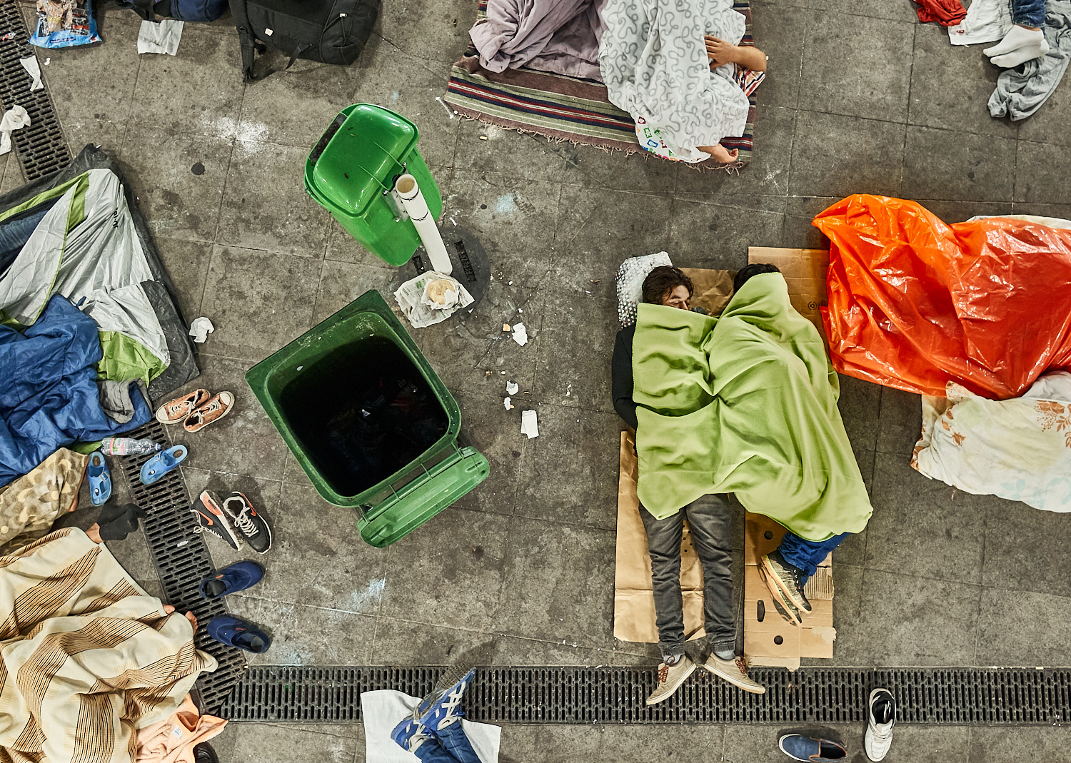Nachts am Bahnhof Keleti während der Flüchtlingskrise 2015